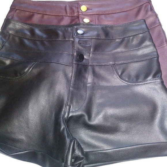 Refuge Leather Shorts - Picture 3 of 3